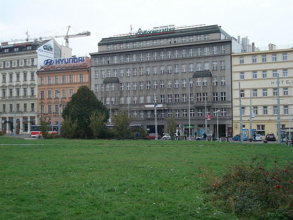 Pension Unie Praga Zewnętrze zdjęcie